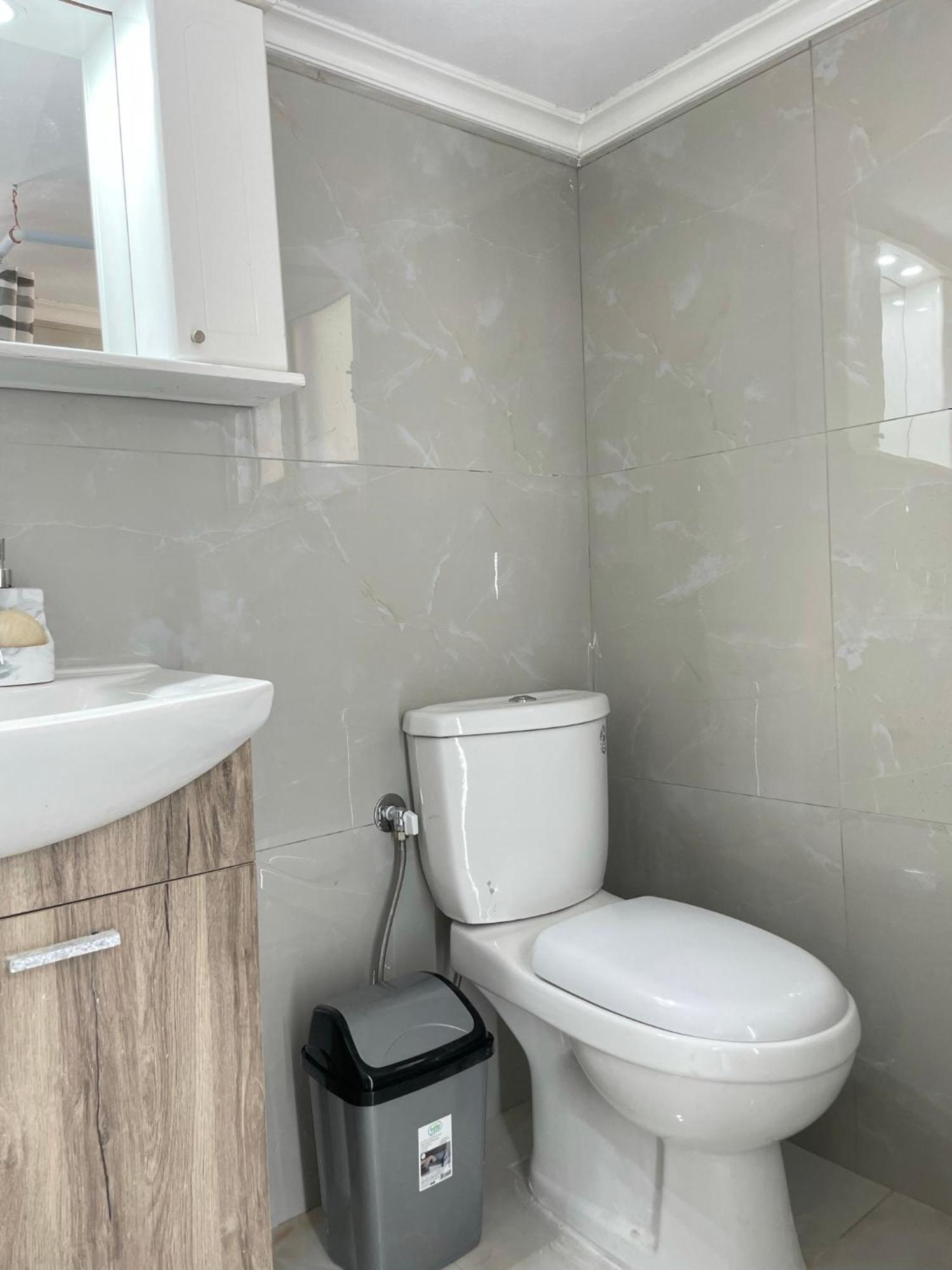 Your Seaside Escape In Oropos Apartment *